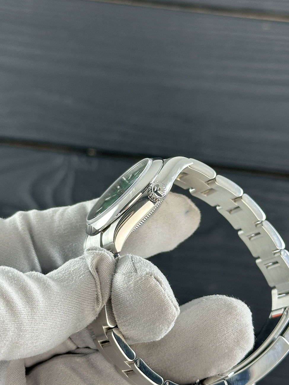 Часы Rolex  Oyster Perpetual 31Mm Green Dial  277200