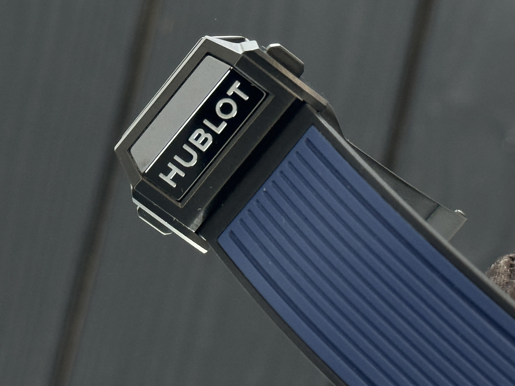 Часы Hublot  Big Bang Meca-10 Ceramic Blue  414.EX.5123.RX