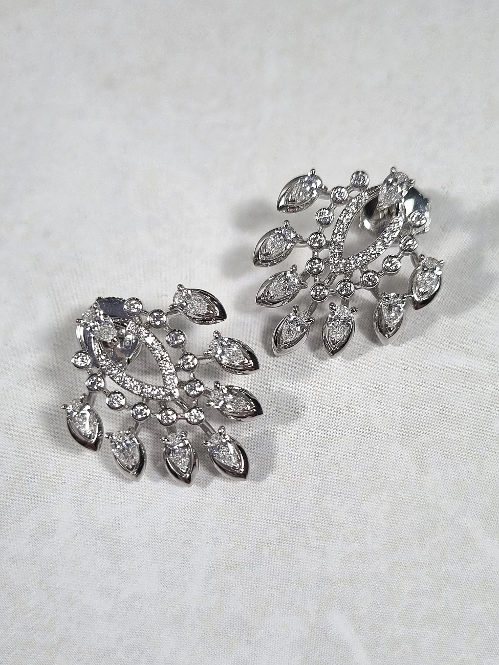 Украшение Messika  Desert Bloom Earrings  07475-WG 