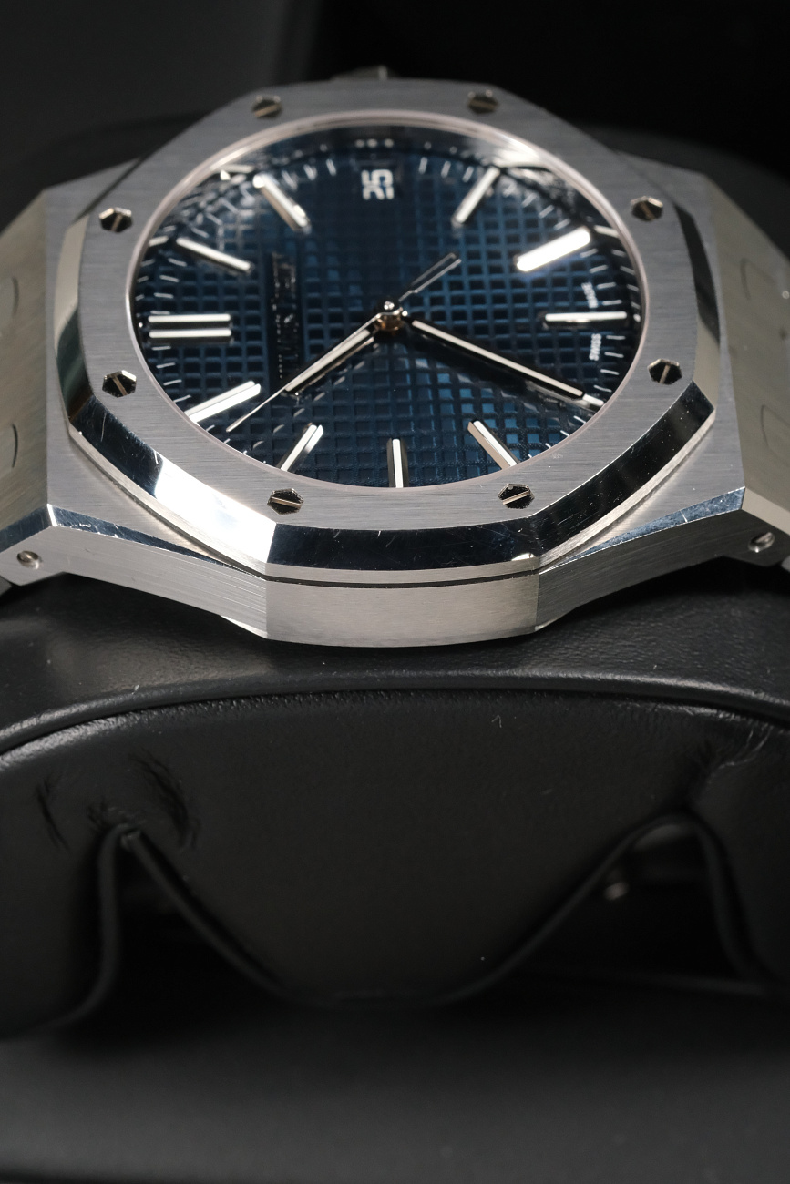Часы Audemars Piguet  Royal Oak Selfwinding Blue Dial 41 Mm  15510ST.OO.1320ST