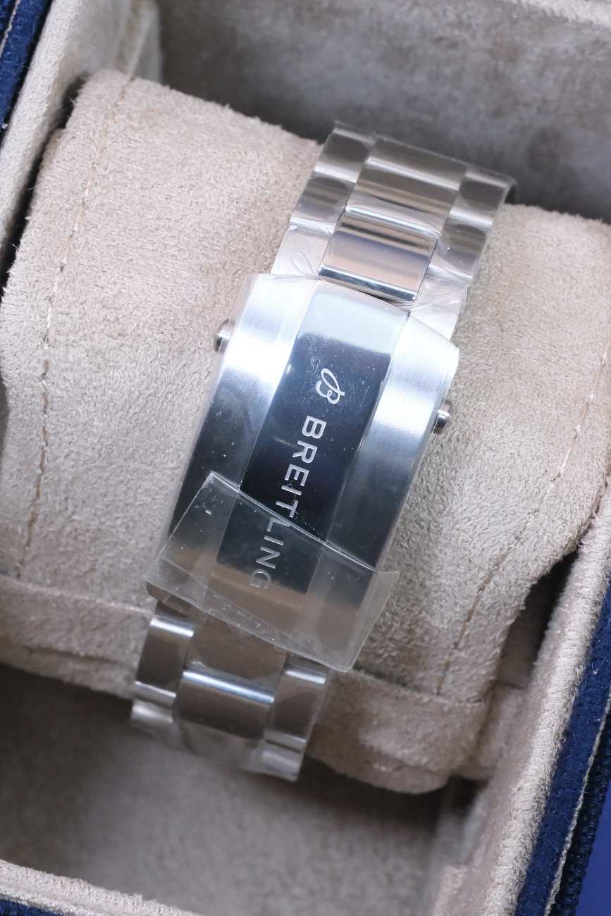 Часы Breitling  Superocean 46  A17378211B1A1