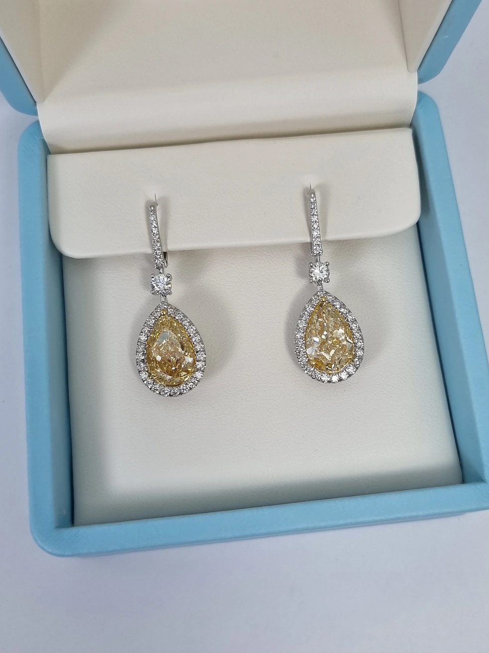 Украшение GIA  Серьги С Бриллиантами 5,16/5,03 Ct.   