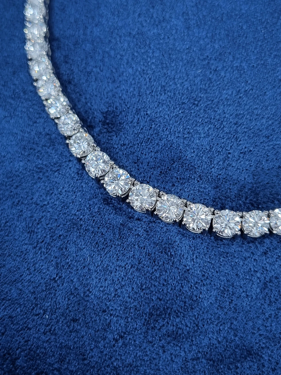 Украшение No Name  Колье с бриллиантами 35,66 ct.    