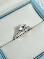 Украшение GIA  Кольцо с бриллиантом 1,31 ct. G/VS1   