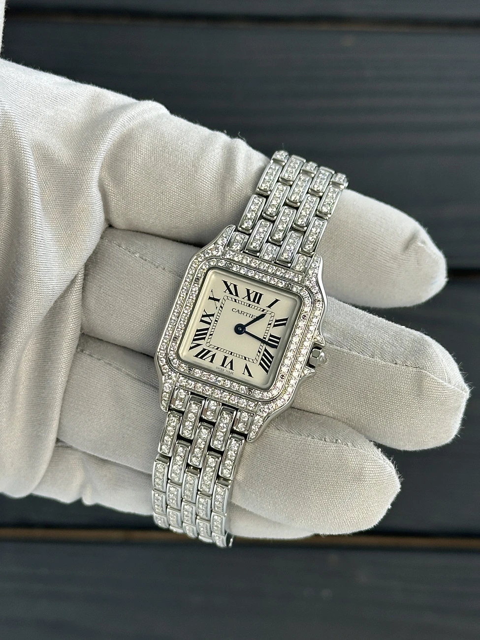 Часы Cartier  Medium Panthere De Cartier Custom Diamonds Full Pave  WSPN0015 FIX
