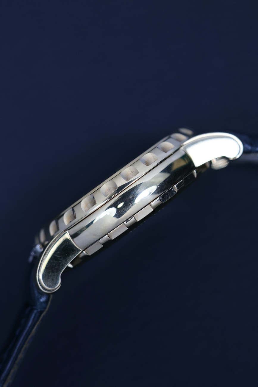 Часы Ulysse N  Freak Rose Gold  026-88