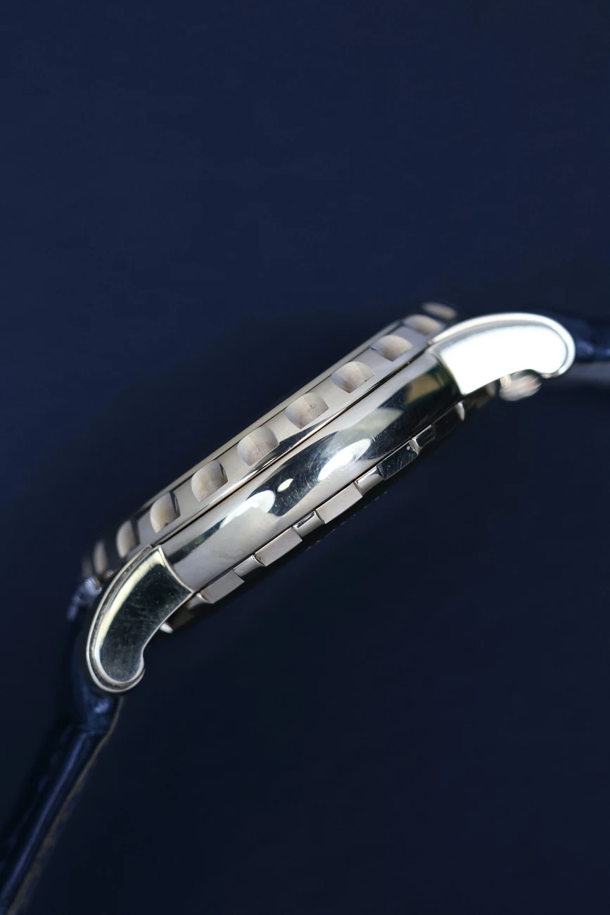 Часы Ulysse N  Freak Rose Gold  026-88