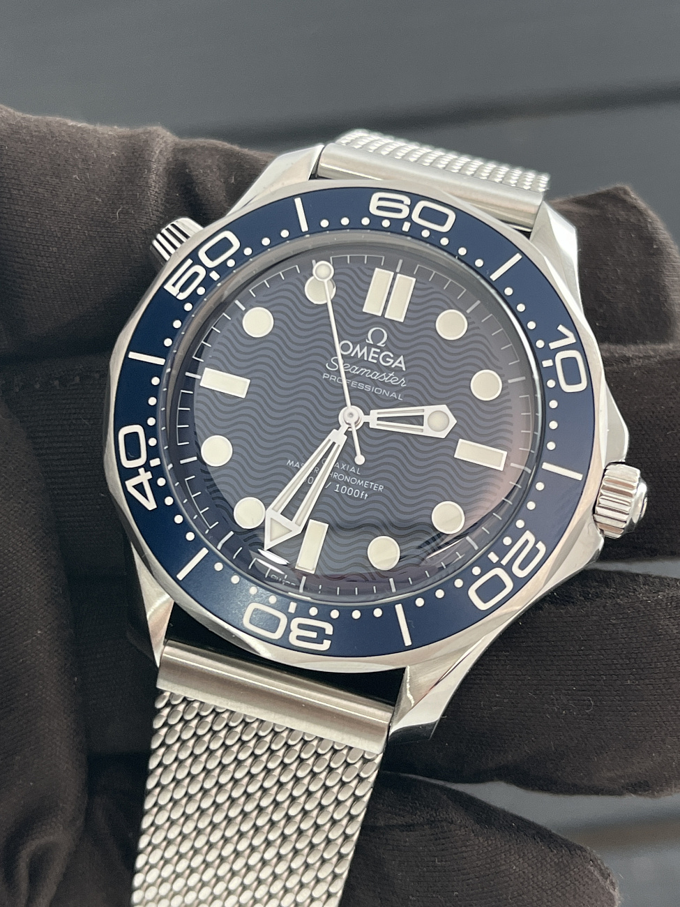 Часы Omega  Seamaster Diver 300M 42Mm Steel  210.30.42.20.03.002