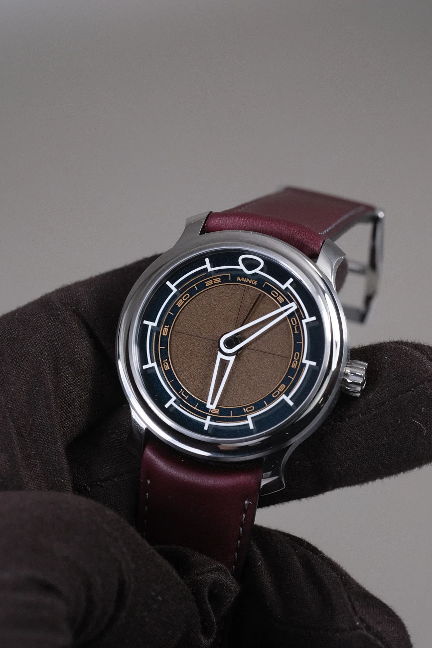 Часы MING  Ming 22.01 Gmt Gilt  22.01 