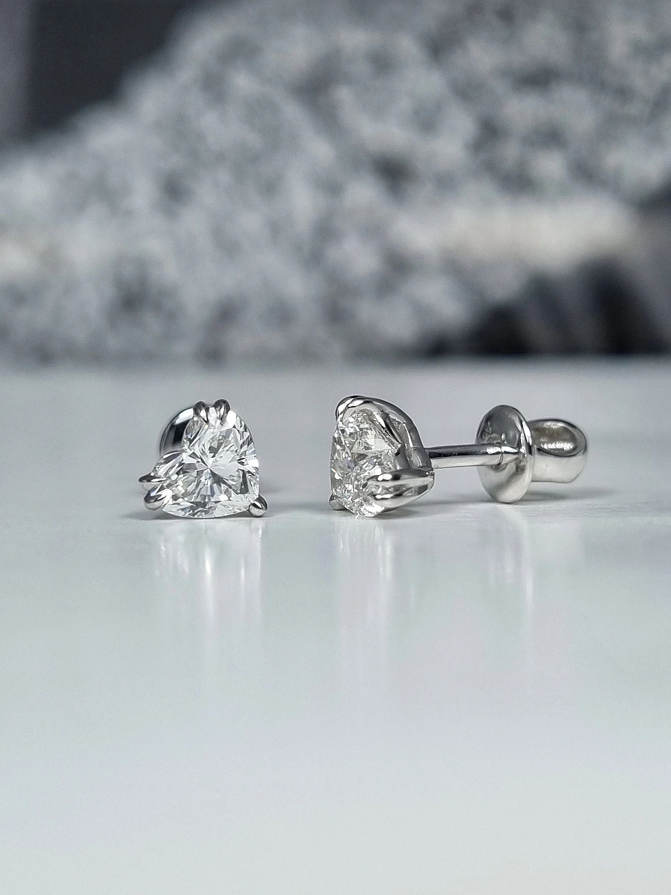 Украшение GIA  Серьги 1,01/1,01 ct. G-H/VVS2-VS1 (Heart Diamonds)   