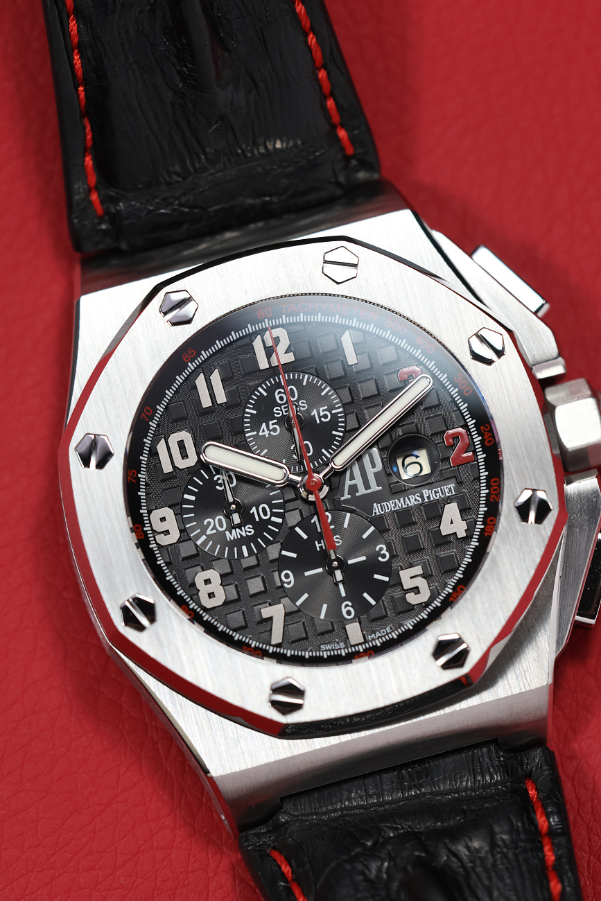 Часы Audemars Piguet  Audemars Piguet Shaquille O`neal Offshore Chrono  26133ST.OO.A101CR.01