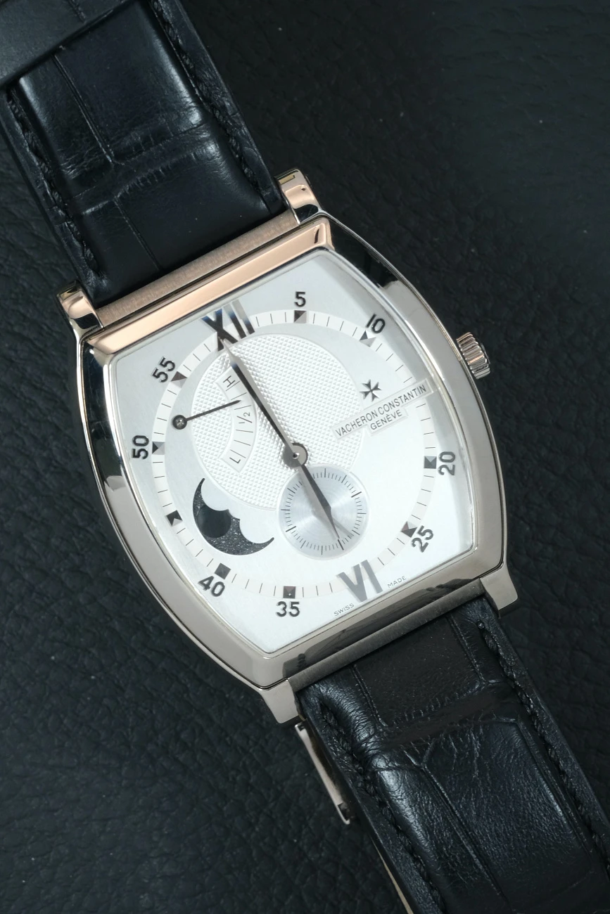 Часы Vacheron Constantin  Malte Tonneau Moon Phase Power-Reserve  83080