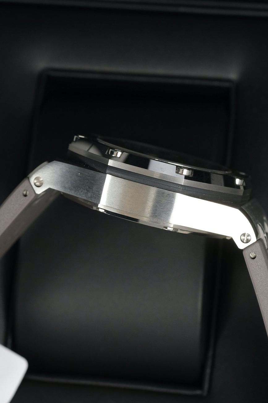 Часы Audemars Piguet  Royal Oak Offshore Michael Schumacher Chronograph Titanium 44 Mm  26568IM.00.A004CA.01