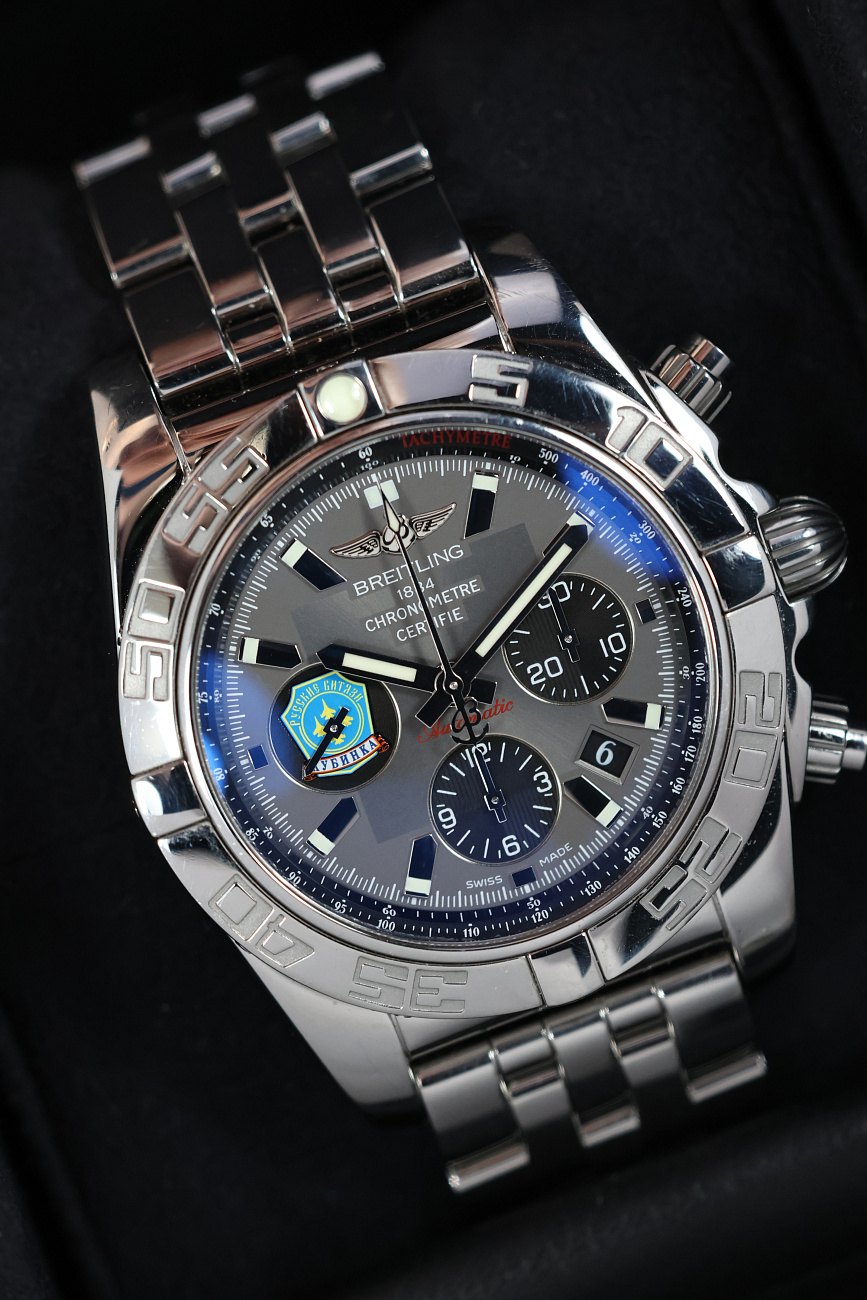Часы Breitling  Breitling Chronomat Airborne Russian Knights «Русские Витязи» 44 mm   AB01109K/F567/375A 