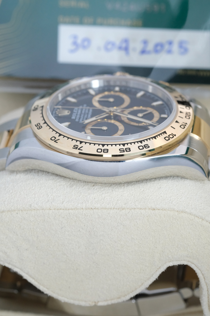 Часы Rolex  Cosmograph Daytona Steel & Yellow Gold Black Dial  126503-0003