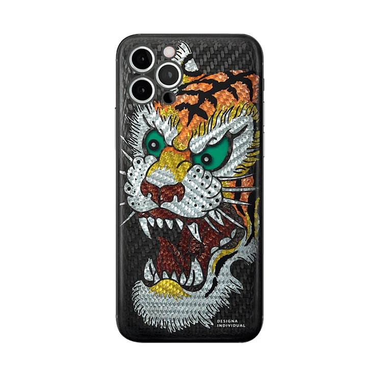 Кастомный Телефон Designa Individual  Tiger Carbon  