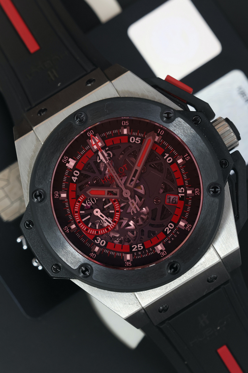 Часы Hublot  King Power UEFA EURO 2012  716.NM.1129.RX.EUR12