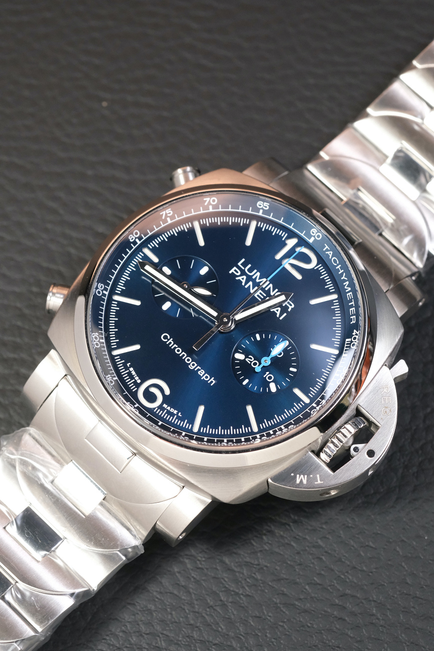 Часы Panerai  Luminor Chrono 44 Mm Blue Dial Steel  PAM01110