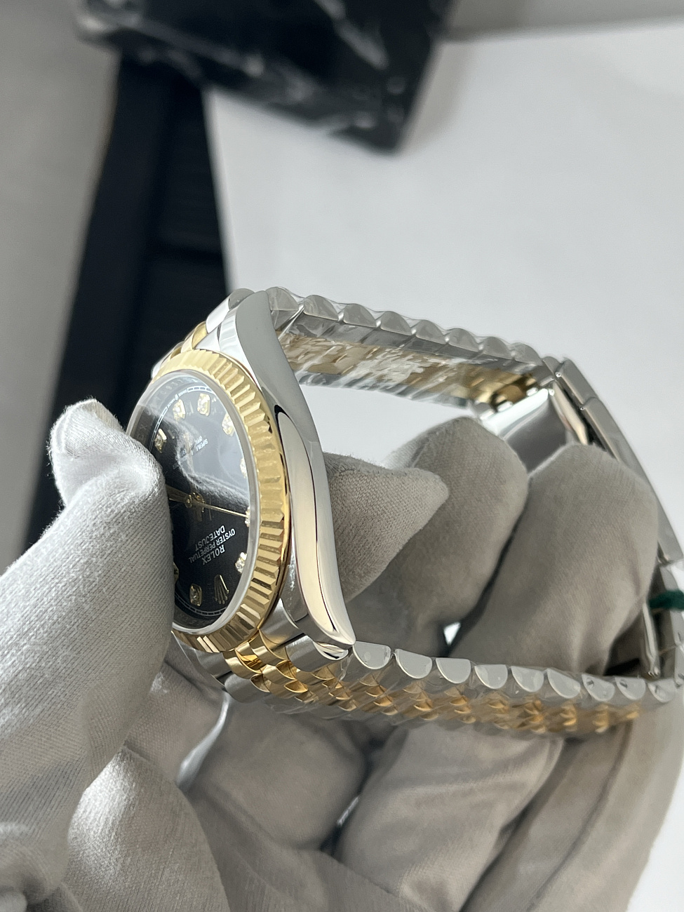 Часы Rolex  Oyster Perpetual Datejust 36 Mm Oystersteel And Yellow Gold  126233-0021