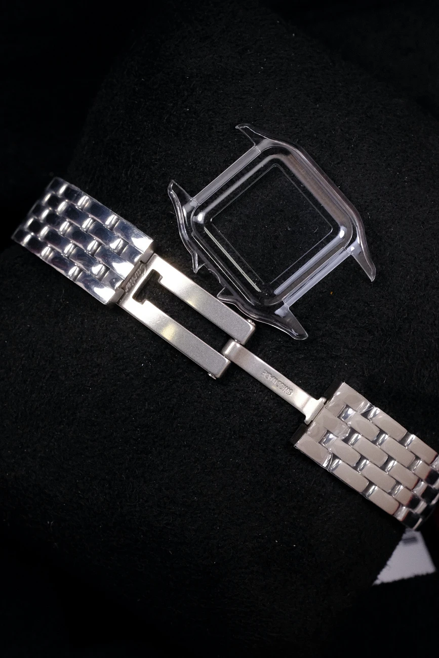 Часы Cartier  Panthère De Cartier Steel Small Size 22 X 30 Mm  WSPN0006