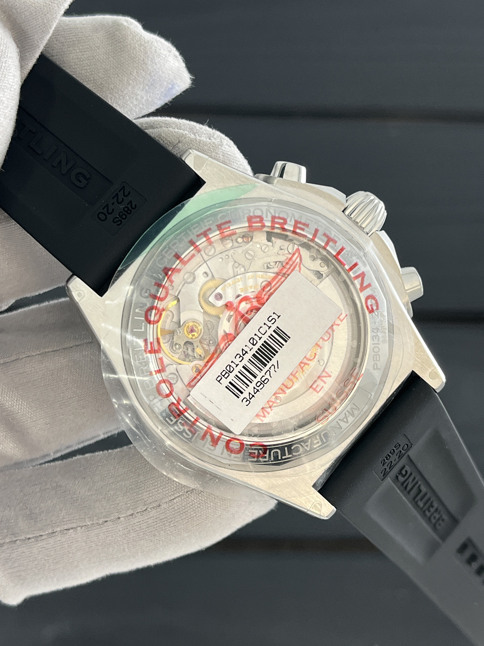 Часы Breitling  Chronomat B01 42Mm  PB0134101C1S1