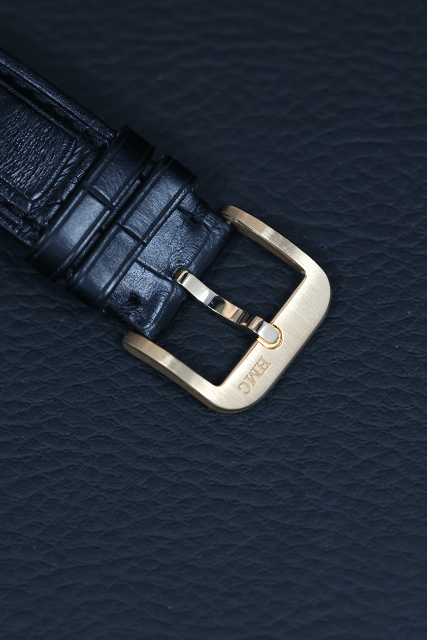 Часы H. Moser & Cie  Endeavour Small Seconds  1321-0101