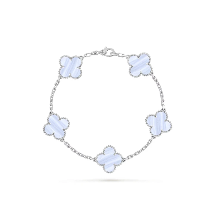 Украшение Van Cleef &amp; Arpels  Vintage Alhambra Bracelet, 5 Motifs Chalcedony  VCARD34700 
