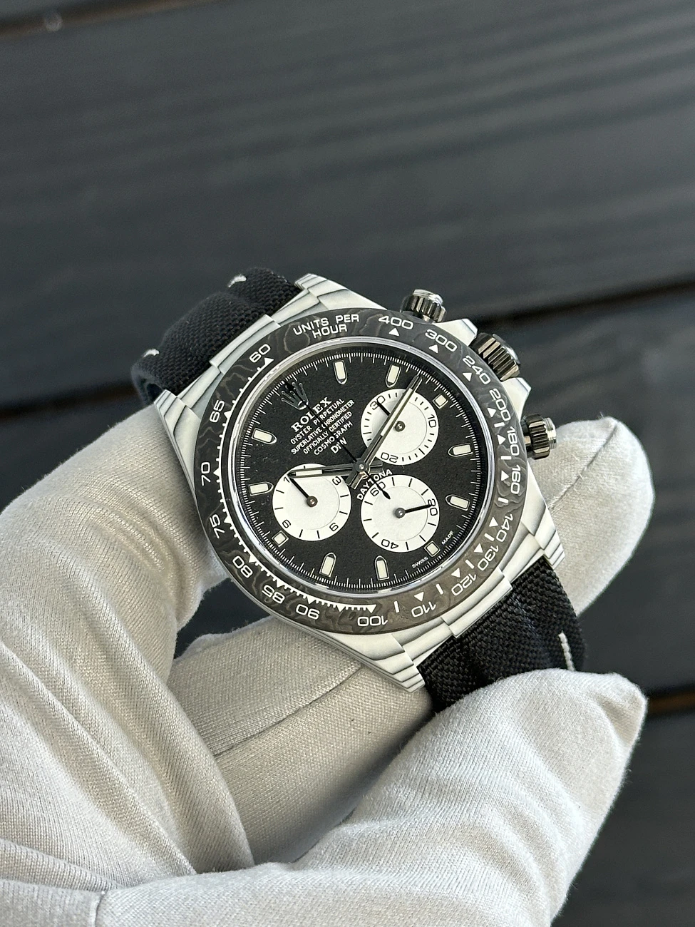 Часы DiW  Daytona Carbon Irbis  Daytna Carbon Cream Inverted