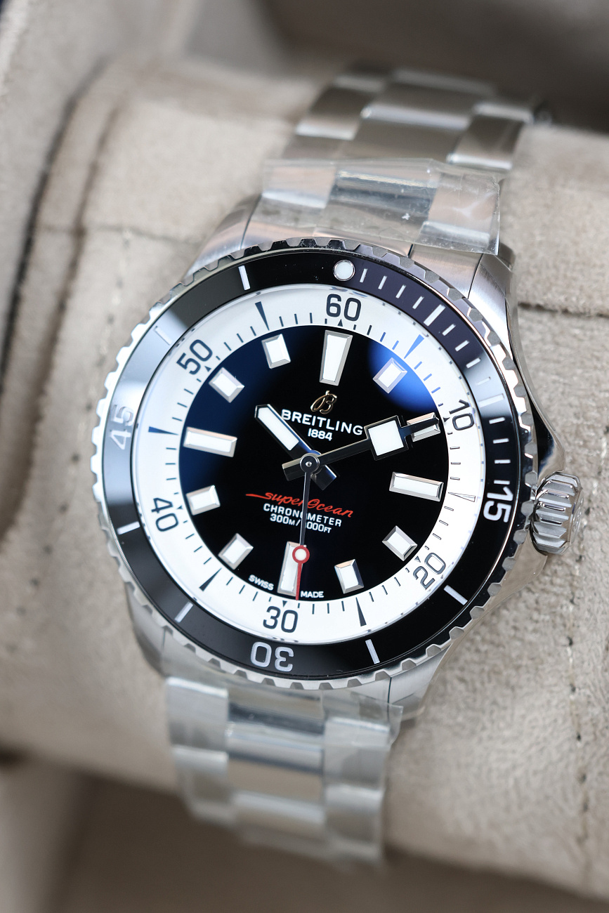 Часы Breitling  Superocean 42  A17375211B1A1