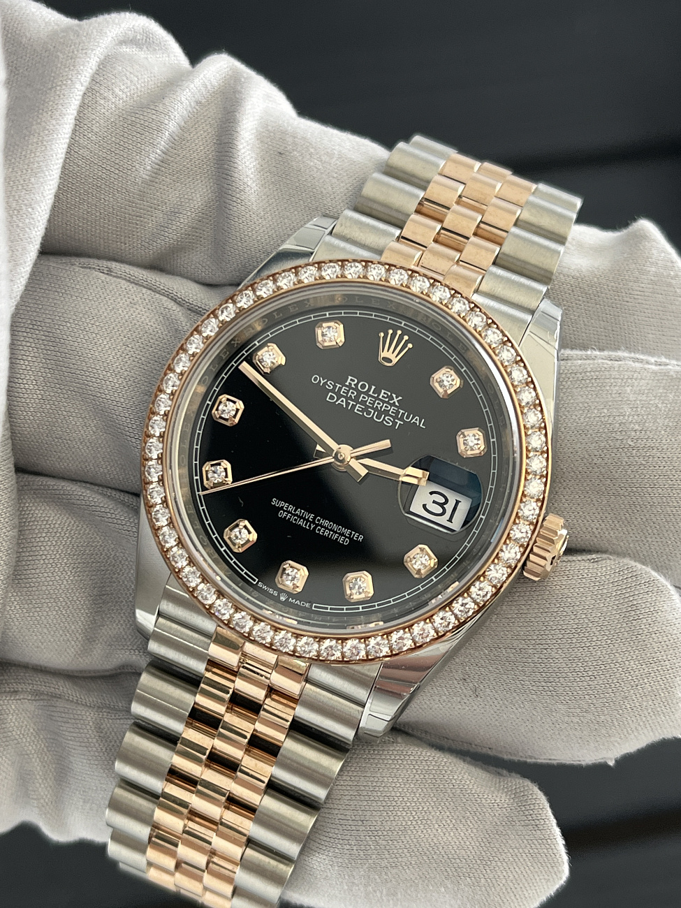 Часы Rolex  - Oyster Perpetual Datejust 36 Mm Everose Rolesor Diamonds  126281RBR