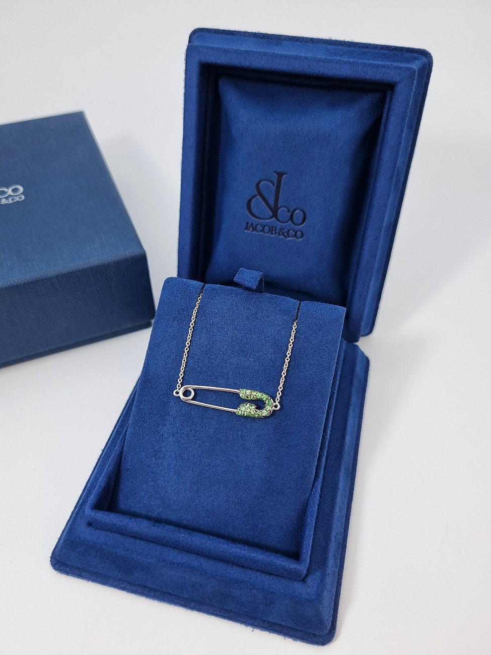 Украшение Jacob & Co  Securus Tsavorites Bracelet  92354438 