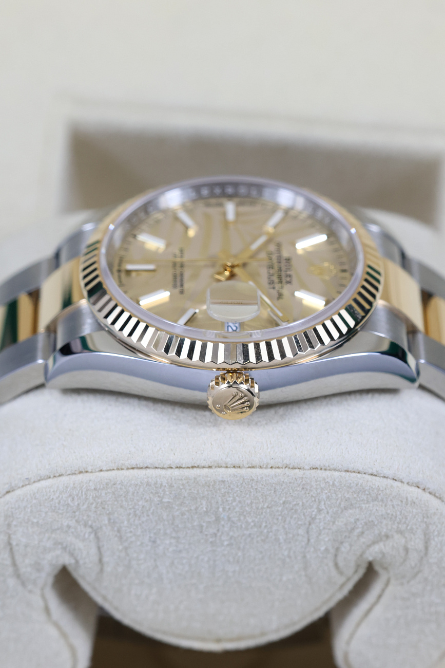 Часы Rolex  Datejust Champagne Palm Motif Dial 2023  126233