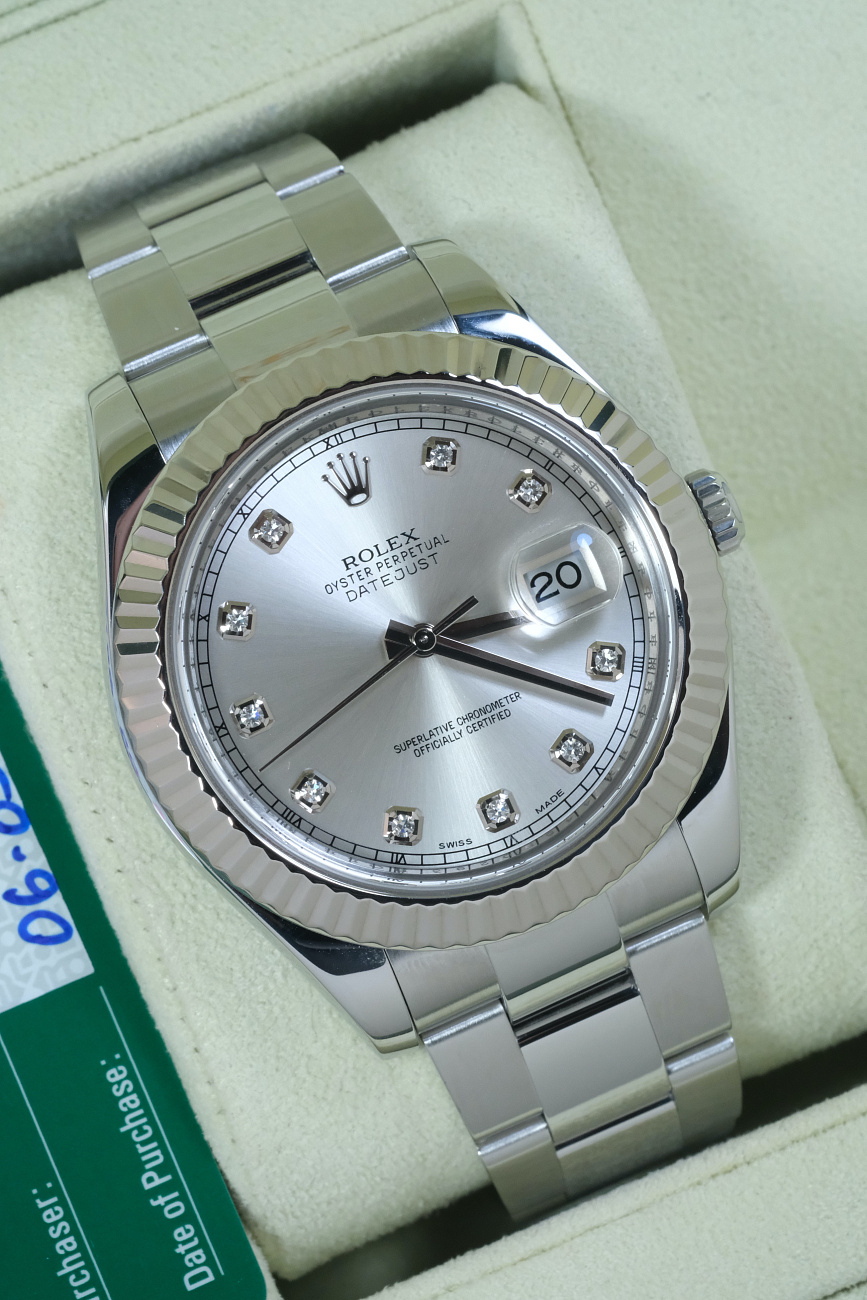 Часы Rolex  Datejust 41Mm Silver Dial Diamond Index  116334