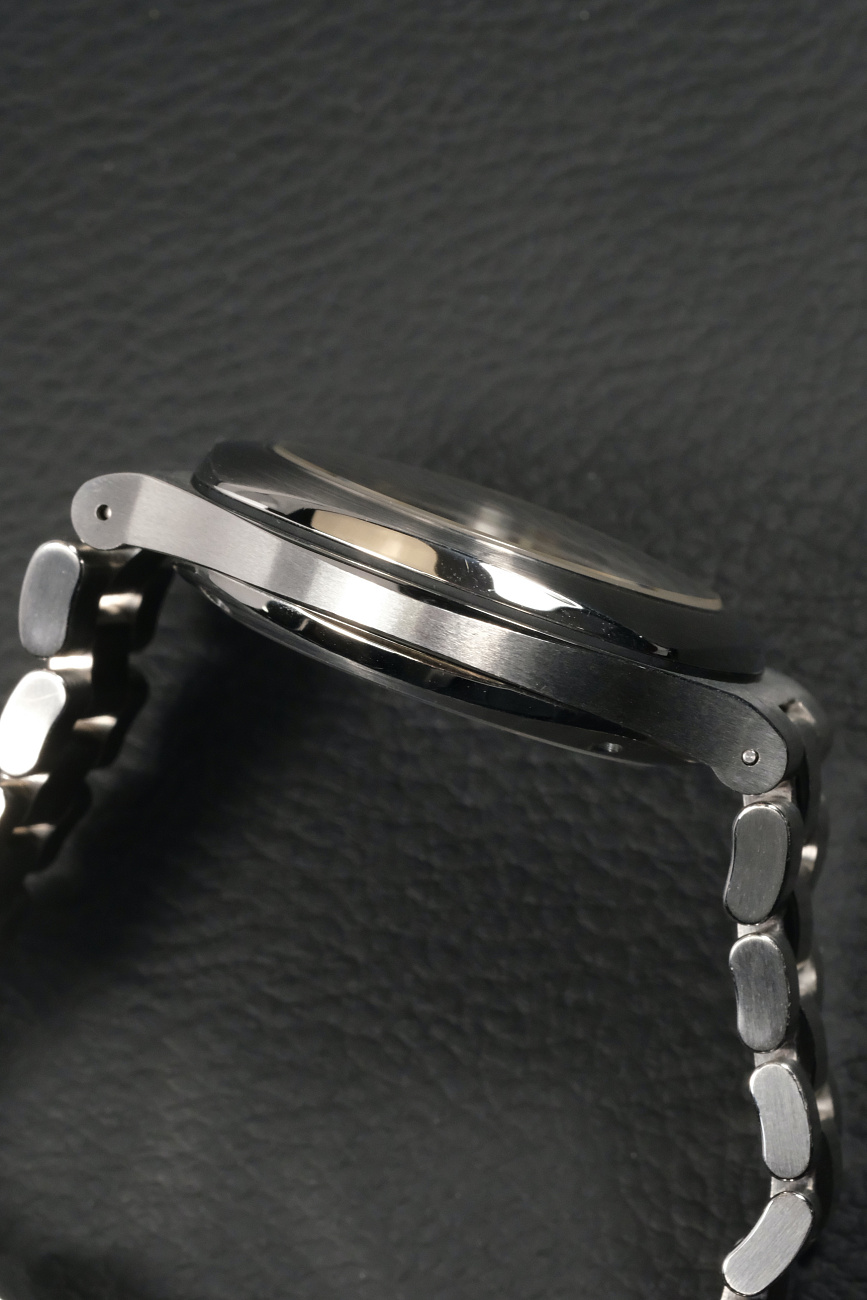 Часы Laurent Ferrier  Grand Sport Tourbillon Blue Dial  LCF041.2.AC.C1GO