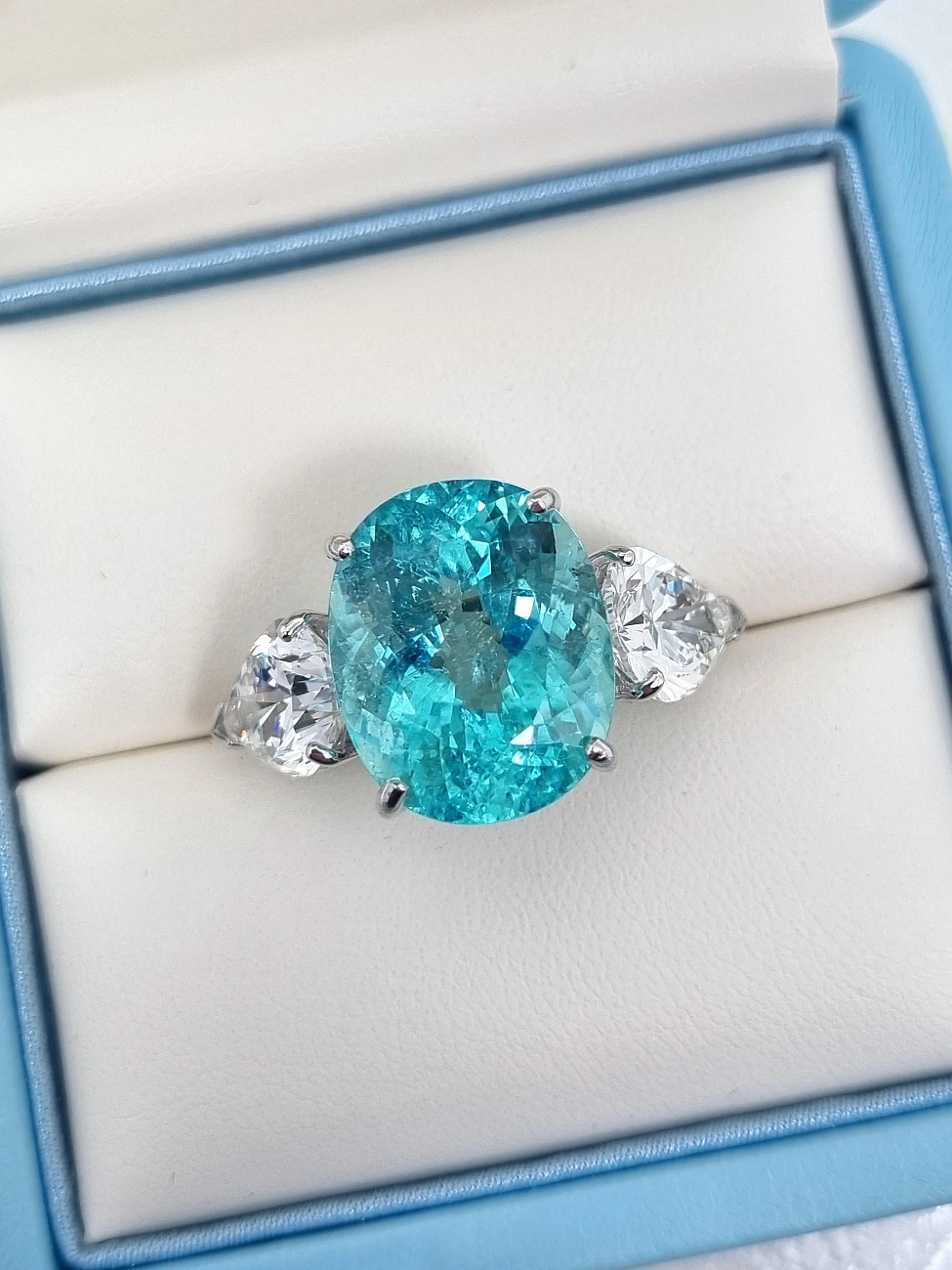 Украшение GIA  Кольцо С Турмалином "Параиба" 15,04 Ct.   