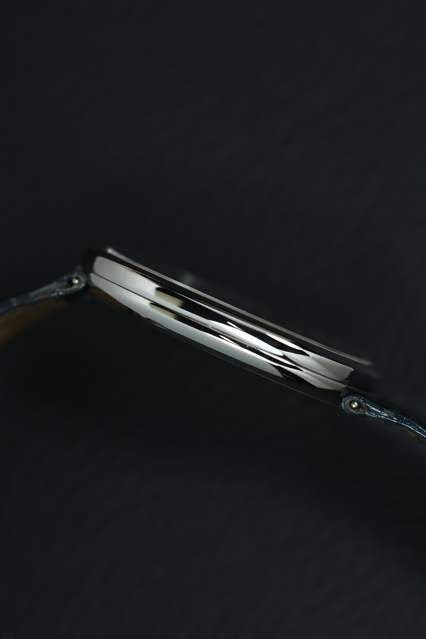 Часы Patek Philippe  Golden Ellipse Platinum Blue Dial   5738P-001