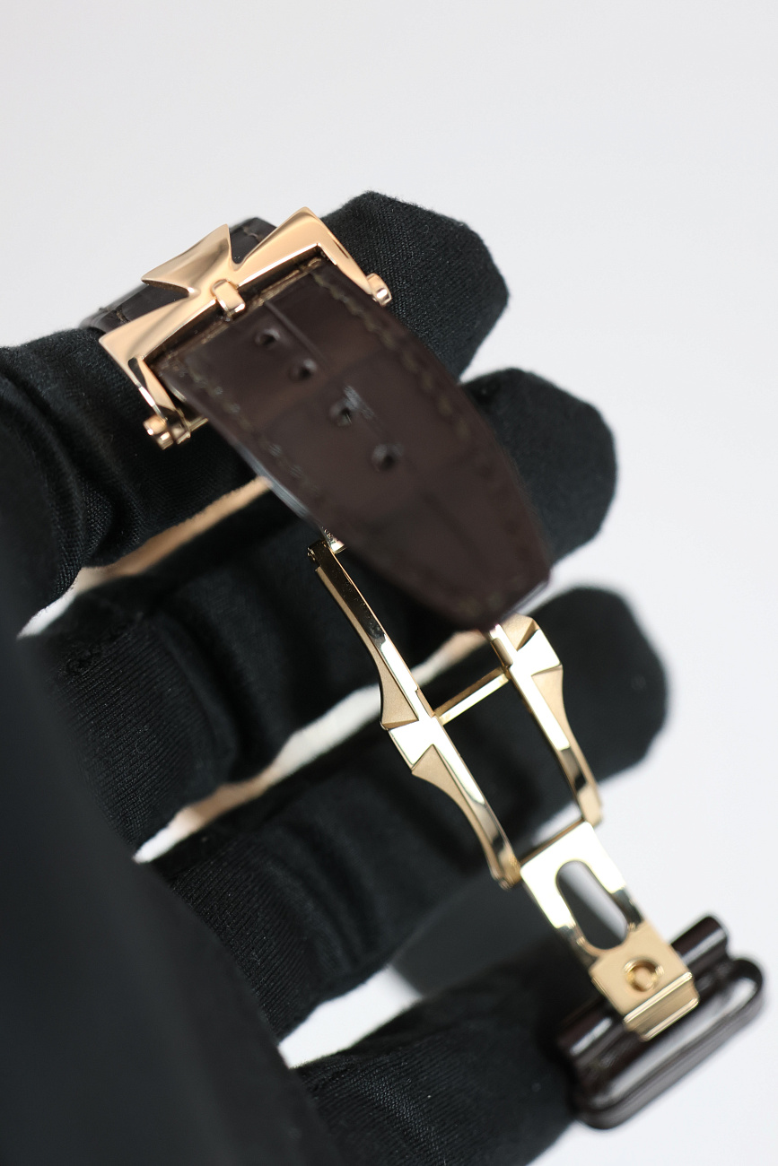 Часы Vacheron Constantin  Overseas Chronograph Rose Gold  5500V/000R-B074