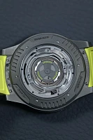 Часы Urwerk  UR-FREAK   2413-500LE-2A-UR/3B