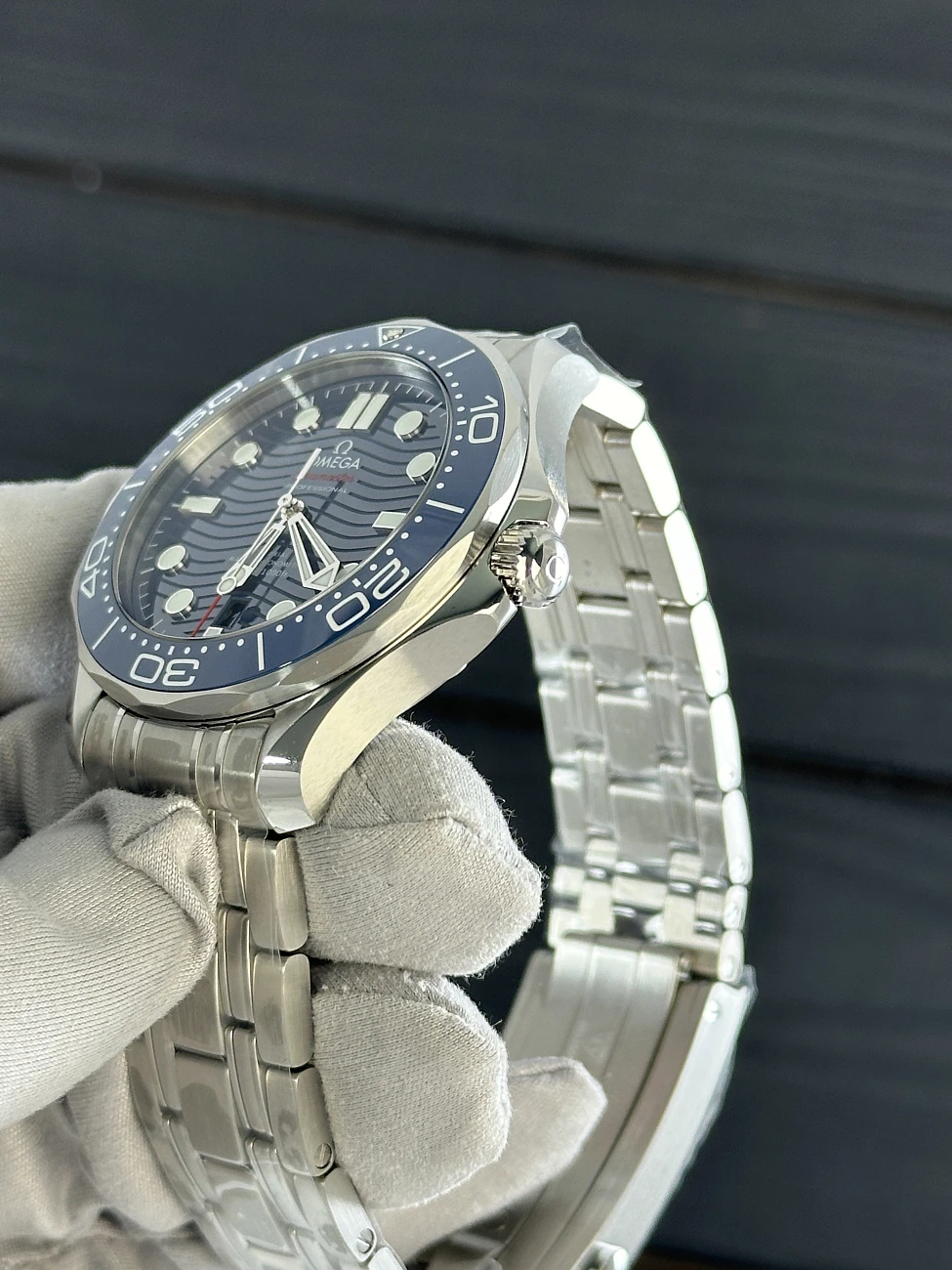 Часы Omega  Seamaster Diver 300M Co‑Axial Master Chronometer 42 Mm  210.30.42.20.03.001