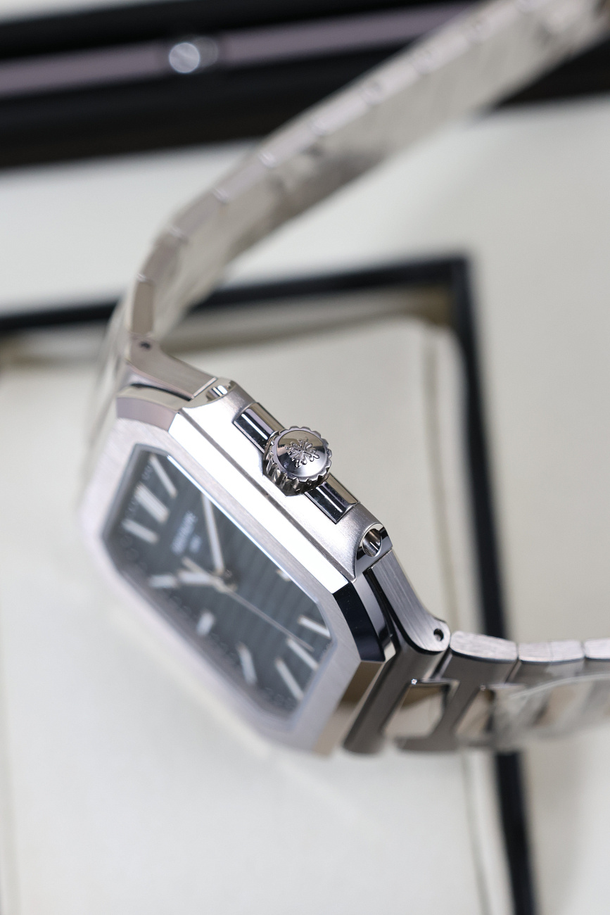 Часы Patek Philippe  Cubitus White Gold  7128/1G-001