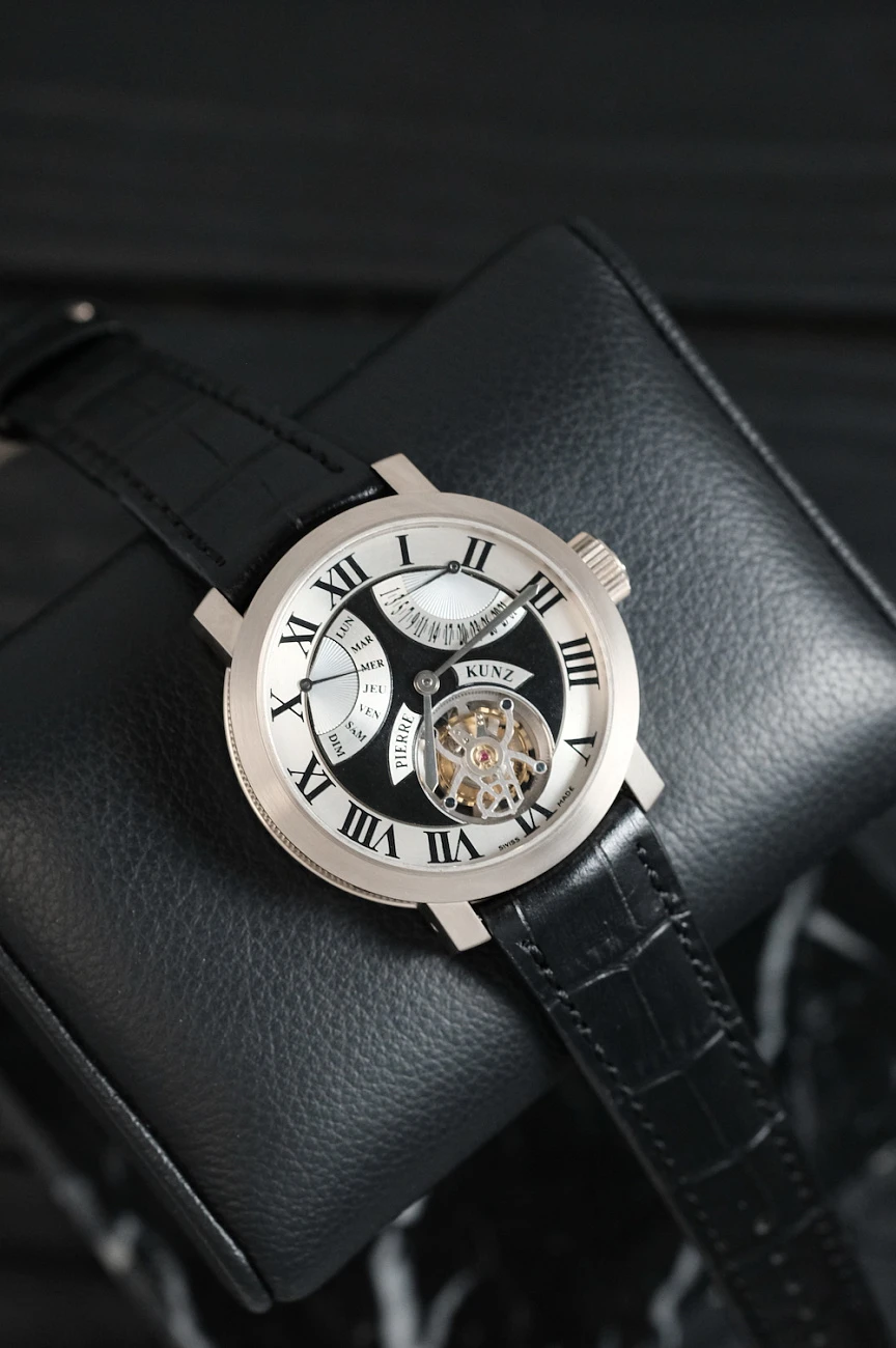 Часы Pierre Kunz  Grande Complicatiоn Tourbillon Retrograde Day And Date White Gold  PKA 701 T JDR