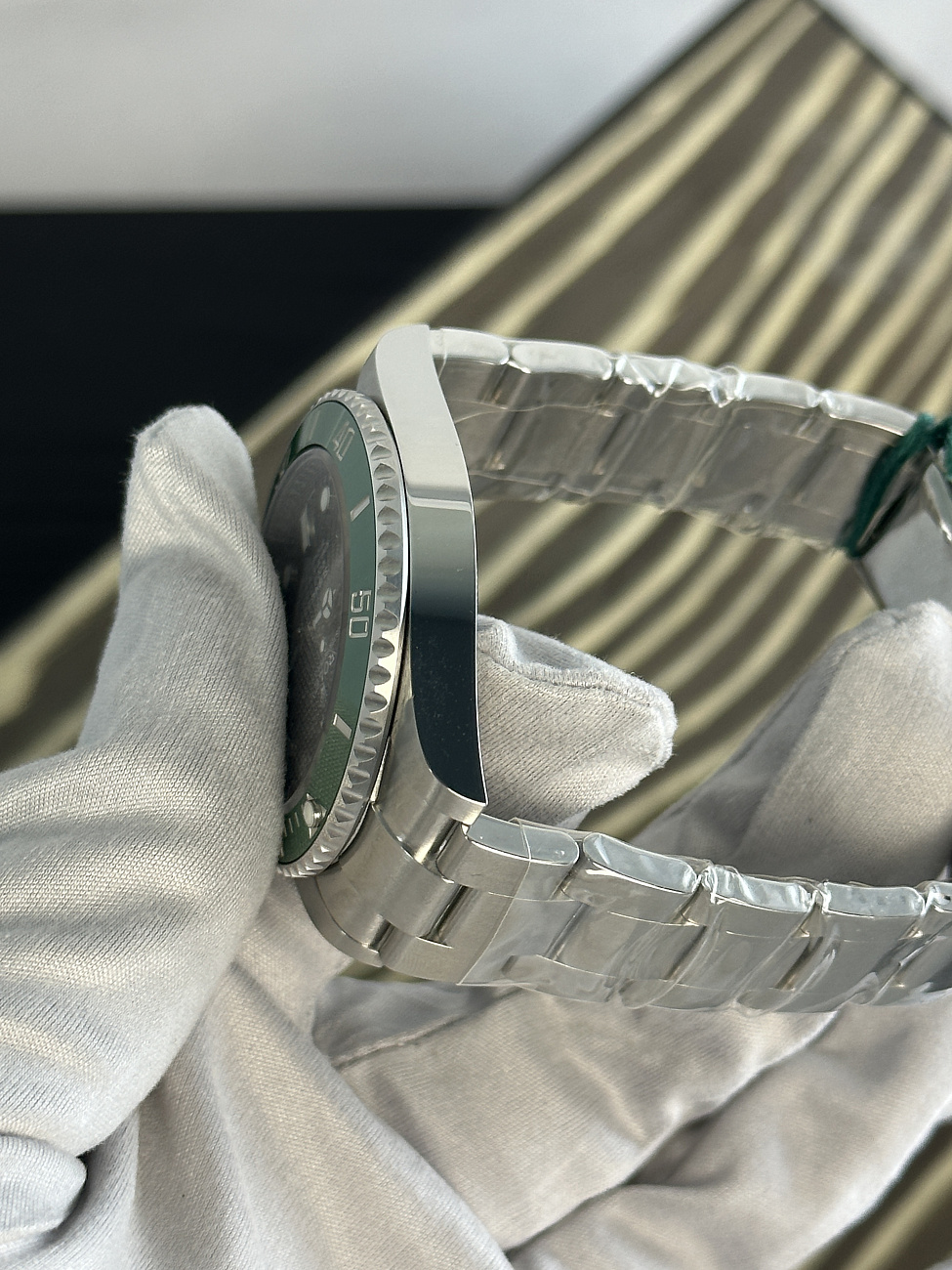 Часы Rolex  -Submariner 41Mm Starbucks  126610LV