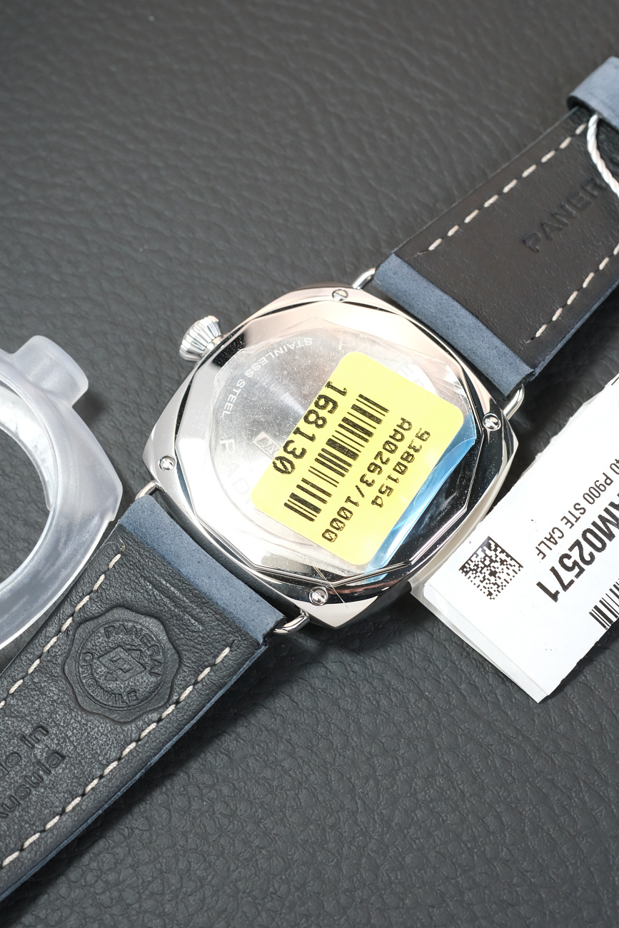 Часы Panerai  Radiomir Quaranta 40 Mm  PAM01571