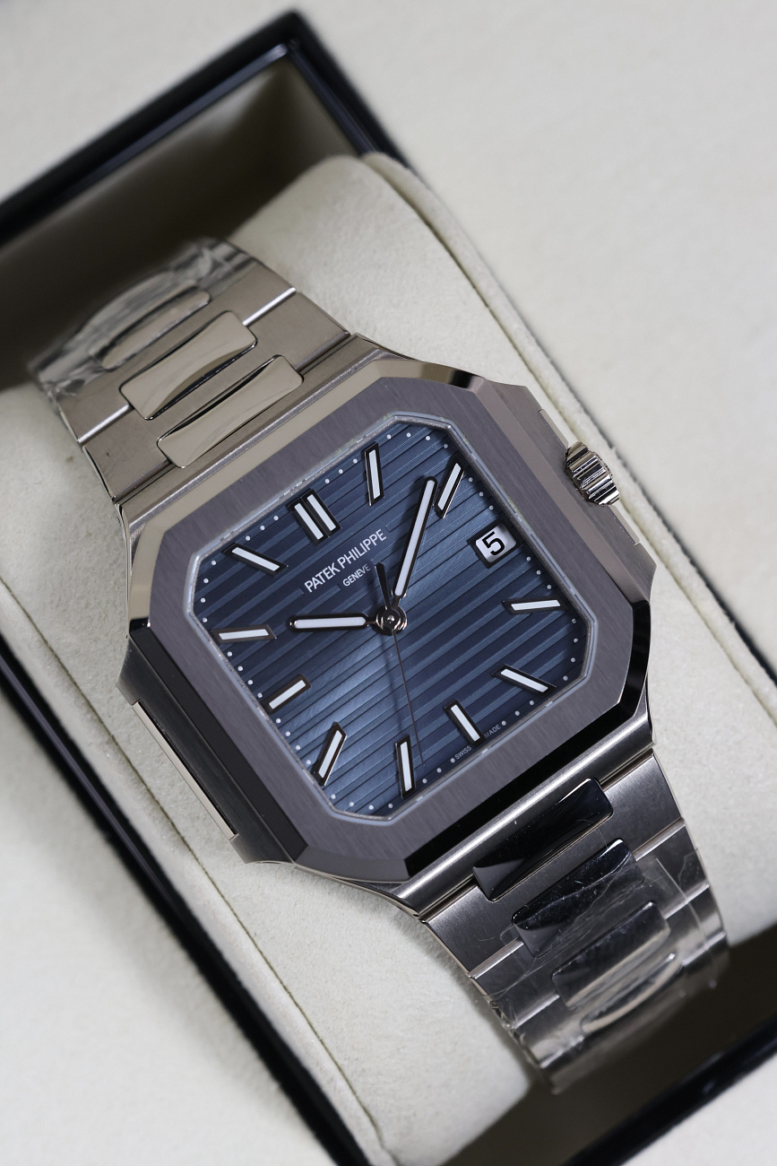 Часы Patek Philippe  Cubitus White Gold  7128/1G-001