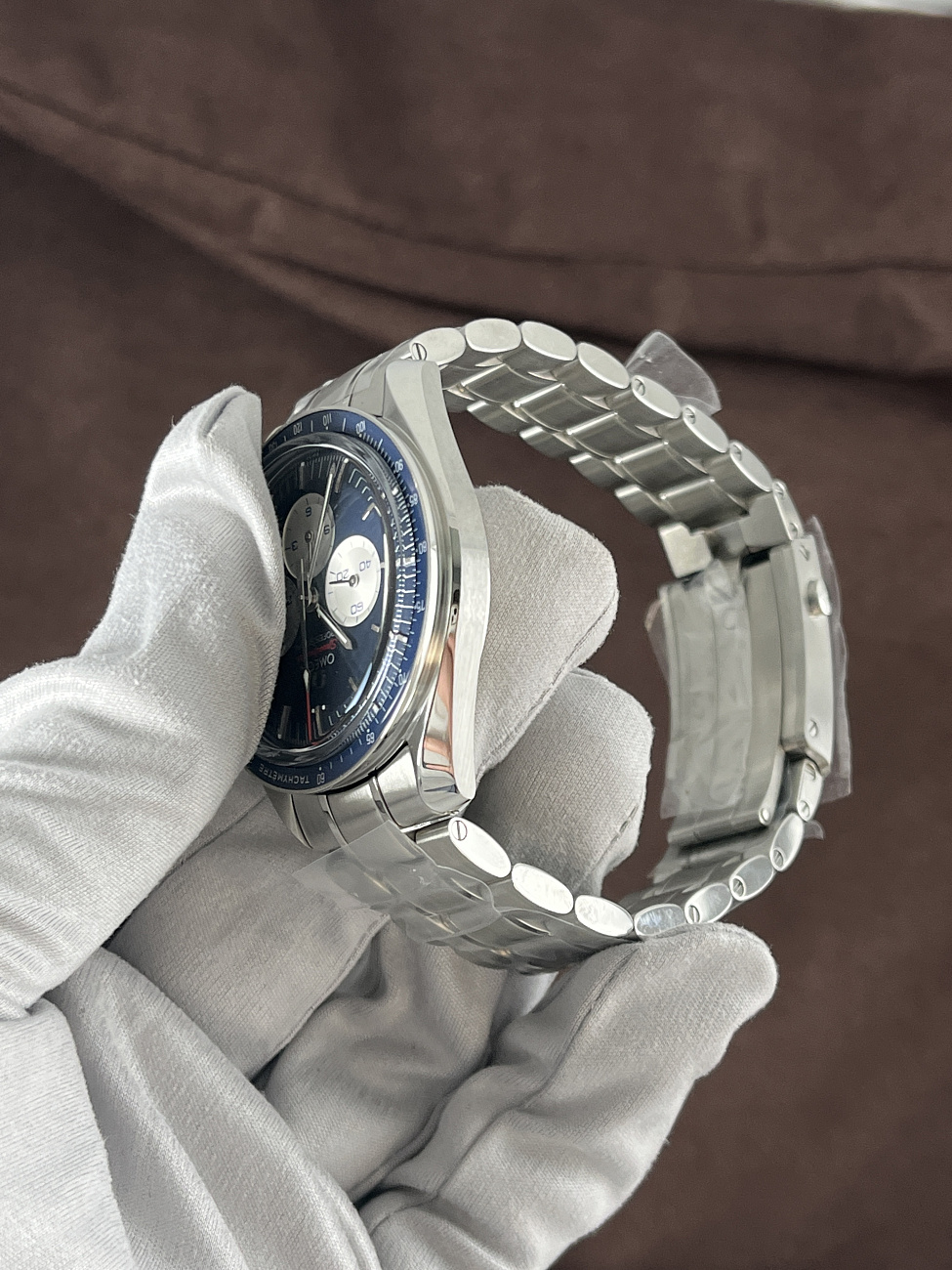 Часы Omega  Speedmaster Tokyo Olympic 2020 Anniversary Model  522.30.42.30.03.001