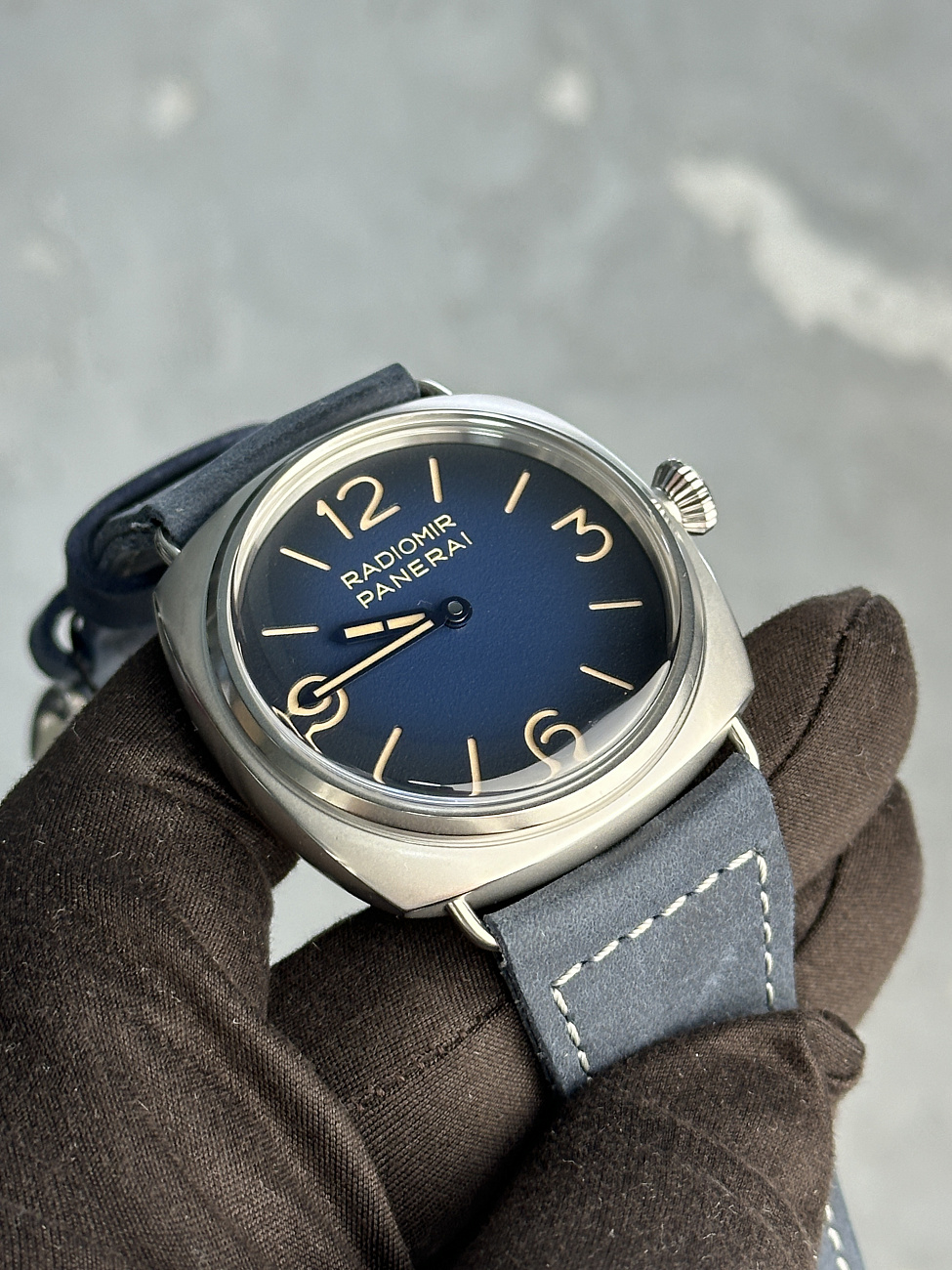 Часы Panerai  Panerai Radiomir Tre Giorni 45Mm  PAM01335