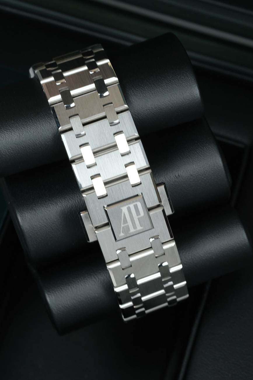 Audemars Piguet в наличии в Москве в &quot;Мануфактуре&quot;! 