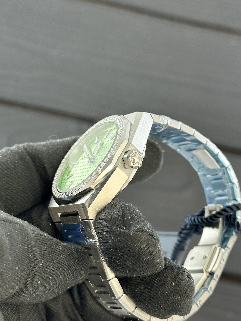 Часы Zenith  Defy Skyline 36Mm  16.9400.670/61.L001