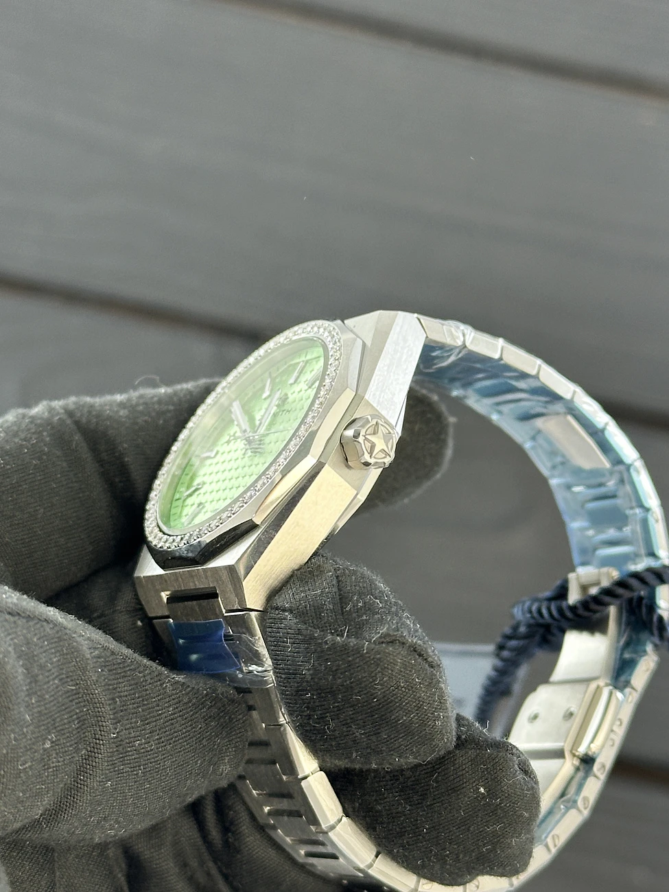Часы Zenith  Defy Skyline 36Mm  16.9400.670/61.L001
