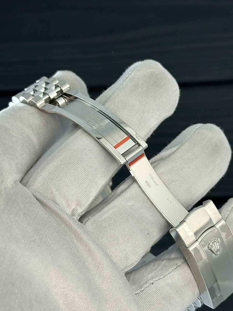 Часы Rolex  Oyster Perpetual Datejust 36 Diamonds Bezel Blue Dial  126284RBR